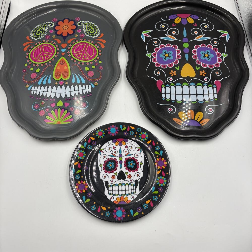 Melamine Set of Day of the Dead Muertos 1 Plate & 2 Platters Skull